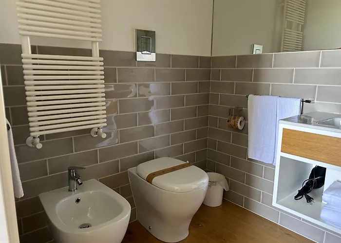 Casale Appia Bed and Breakfast Λατίνα